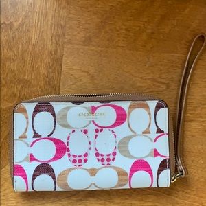Coach wristlet, never used!